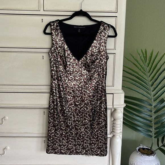 White House Black Market Leopard Sequin Dress size 2 - Picture 9 of 9